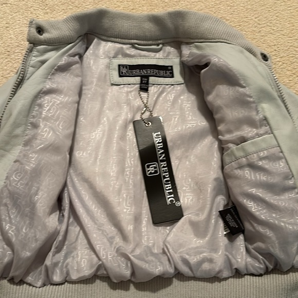 Urban Republic toddler boy size 3T coat new with tags - Picture 3 of 5